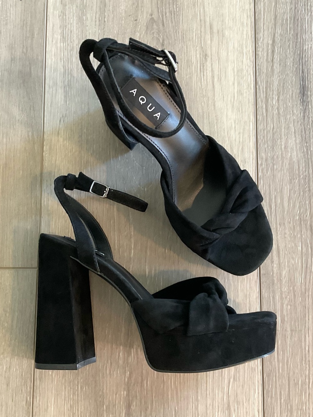 AQUA Pasha Block Heel Platform Ankle Strap Sandals in Black Suede Size 8